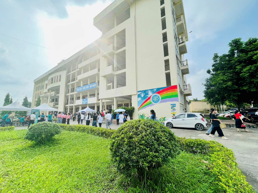 Trường đại học Kinh tế và quản trị kinh doanh Tueba